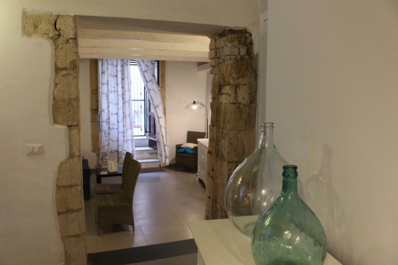 Villa Magica Ortigia à Syracuse Extérieur photo